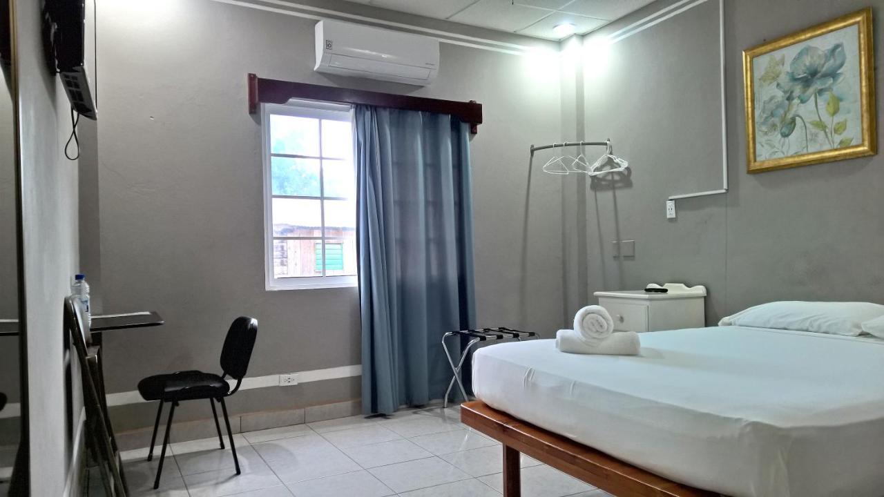 Maya Bella Downtown Hotel San Ignacio Εξωτερικό φωτογραφία